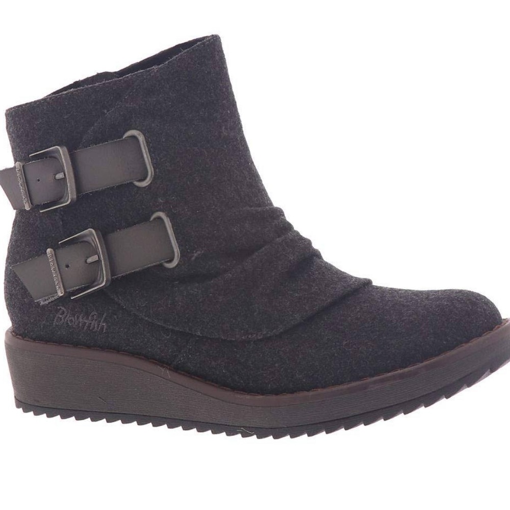 Womens blowfish Malibu cocoa grey boot  size 10